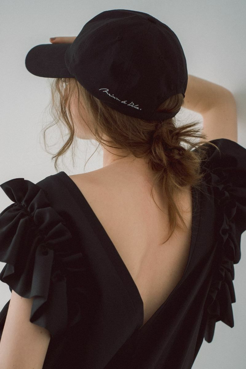 point cap/black | maison de Dolce.