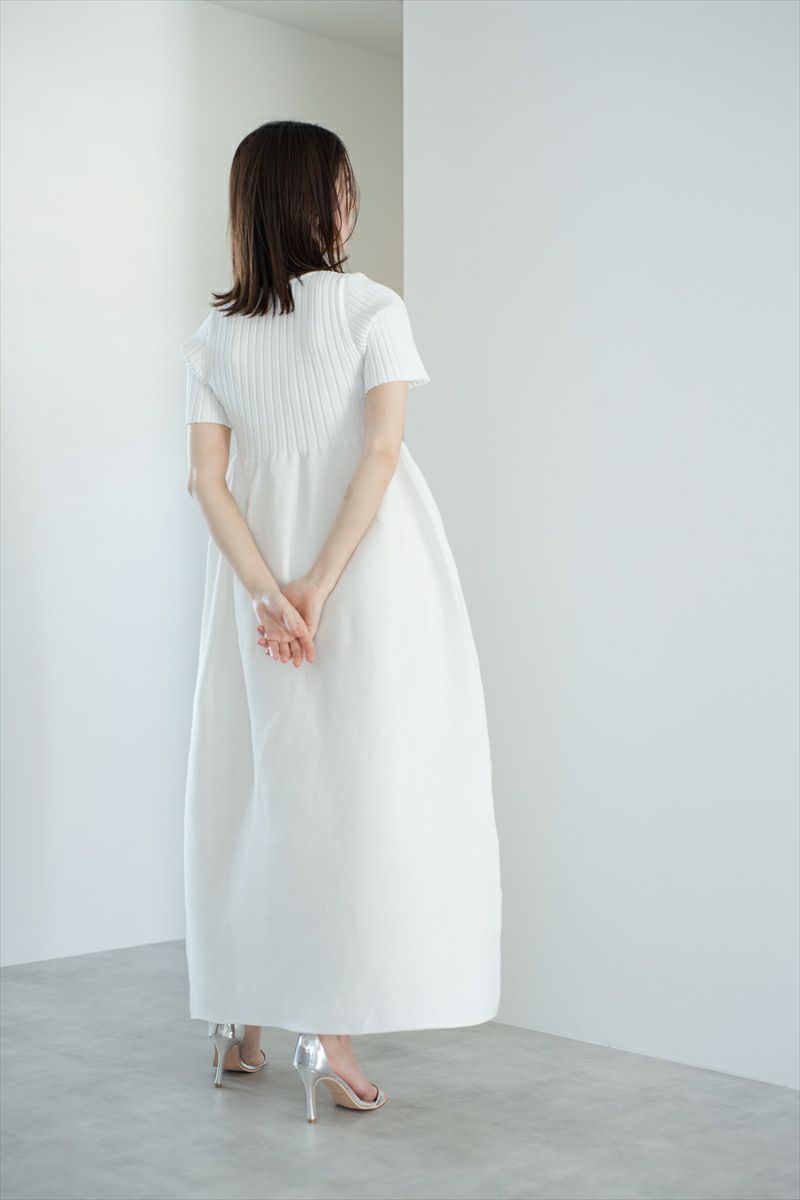 ニットワンピース【white】