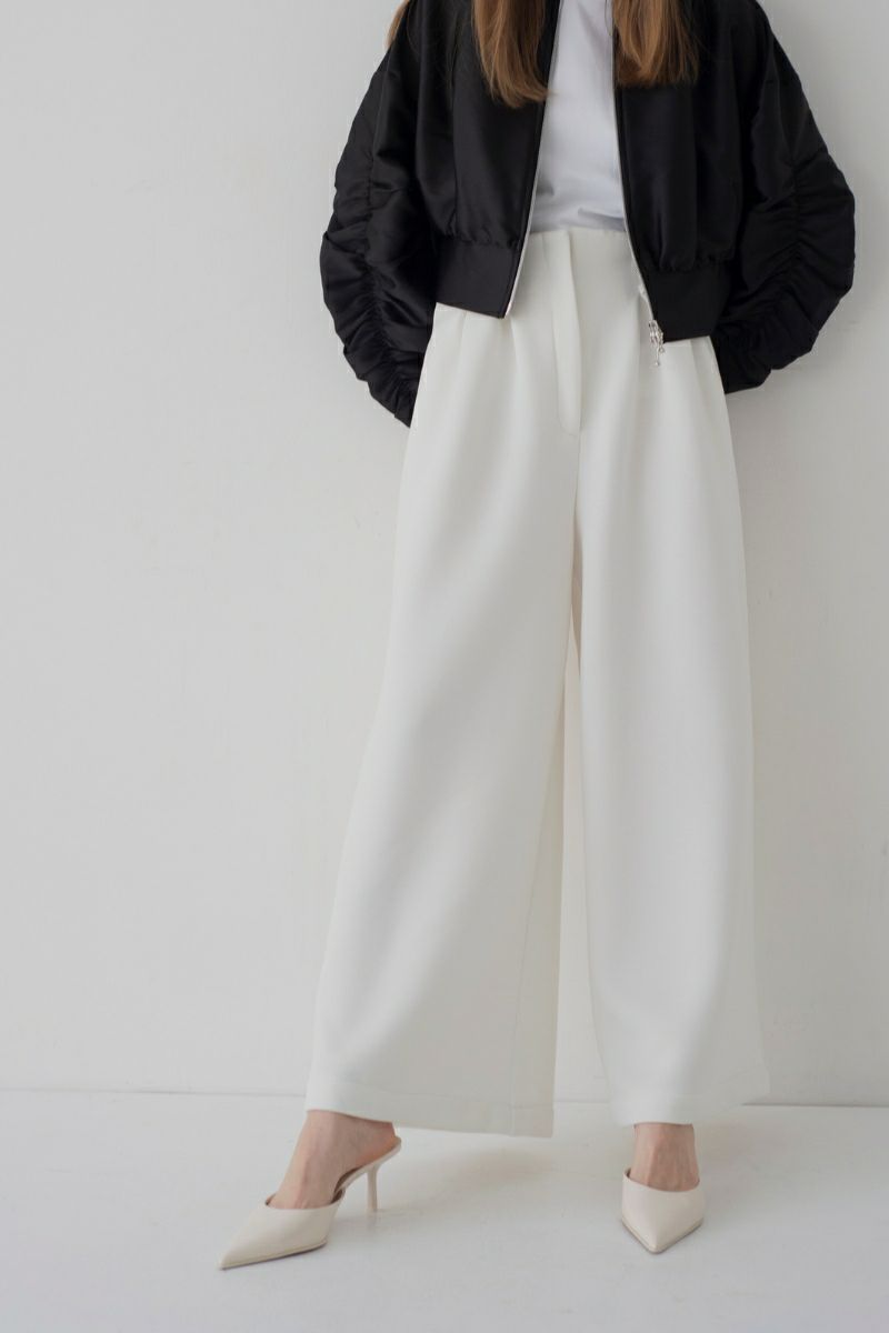 Dole. メゾンドドルチェ☆ソフトイージーPT/white サイズM