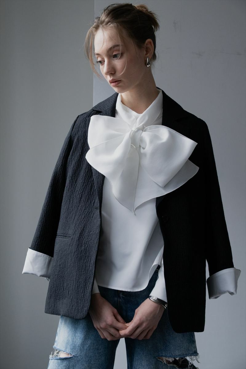 light jacket/black | maison de Dolce.