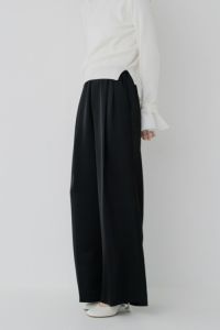 限定値下げ⭐︎【即完品】大人気！メゾンドドルチェ luxs pants black luxs pants/black | maison de Dolce.