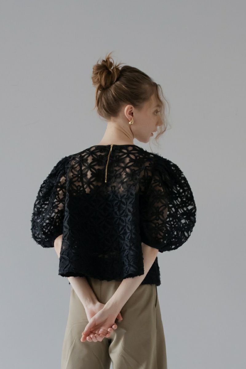 チュールレーストップス/black | maison de Dolce.